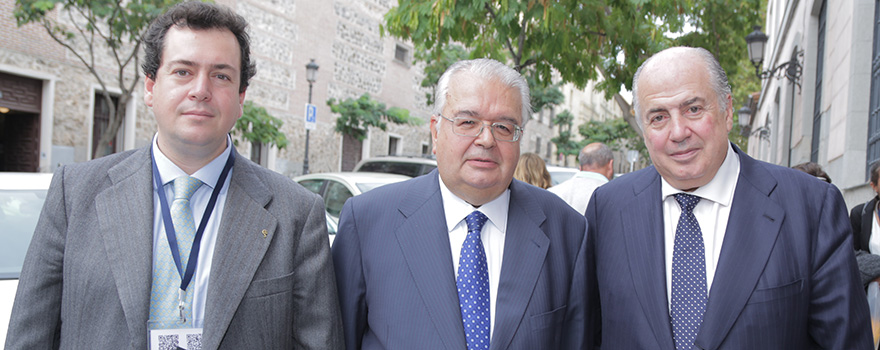 Ricardo De Lorenzo y Aparici; Juan José González Rivas; y Ricardo De Lorenzo. 