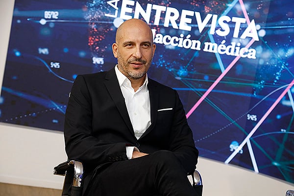 Ante la reforma de la legislación farmacéutica europea, Vergari considera prioritario reforzar la previsibilidad regulatoria, acortar tiempos entre autorización y reembolso y facilitar vías de acceso temprano.