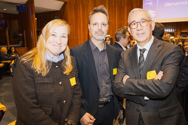 Mila Jove, directora general de la Asociación Española de Fabricantes de Productos de Química Fina; Miguel Gómez-Pavón, subdirección general de Estrategia y Ecosistemas Industriales; y Jordi Valls, presidente de Afaquim.
