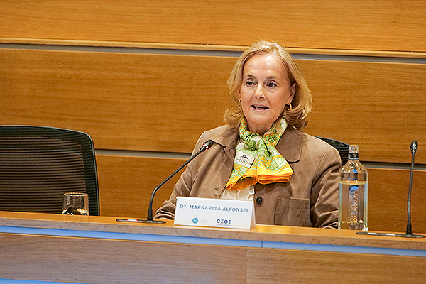 Margarita Alfonsel, secretaria general de Fenin.