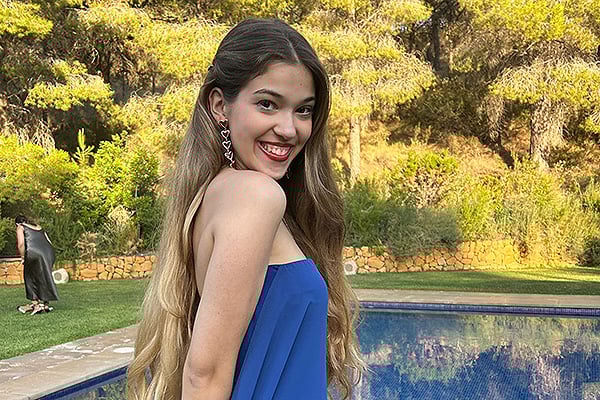 La estudiante alicantina María Quiles pretende hacer el MIR
