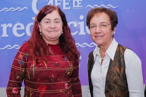 Celia Gómez, directora general de Ordenación Profesional del Ministerio de Sanidad; y Mónica Rodríguez, presidenta de la Comisión Nacional de Medicina Interna.