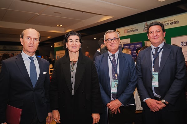 Jaime Olmedo, Elena Abarca Cidón, Pedro Casado de las Heras, auditor del Cuerpo Jurídico Militar; y Alvaro Irurita Díez, director de la Plataforma Redes.