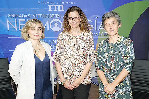 Araceli Abad, Beatriz de Oláiz, jefe de Servicoi del Hospital Universitario de Getafe; y María Teresa Rio, jefa de Sección de neumología del Hospital Univesitario de Getafe.