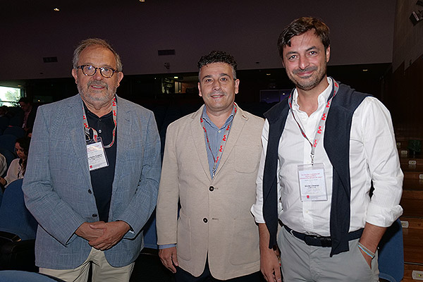 Javier Colás, director del Claster de Miomedicina de la Comunidad de Madrid; Javier García, director cientifico de Health in Code; y Victor Llinares, director comercial de Health in Code.