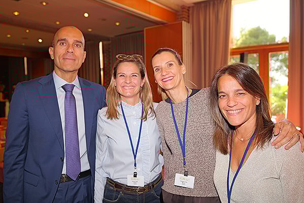 Ricardo López; Estrella Caruana, responsable de comunicación de Organon; Marina Flordelis; Laura García Bujalance, direcrtora de Acceso Regional de Organon.