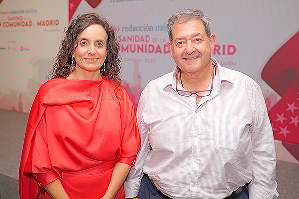 Olga Ginés, presidenta de la Comisión de RRHH de ASPE; y Jesús Alonso, presidente de la Sociedad Española de Médicos Generales y de Familia de Madrid (SEMG).