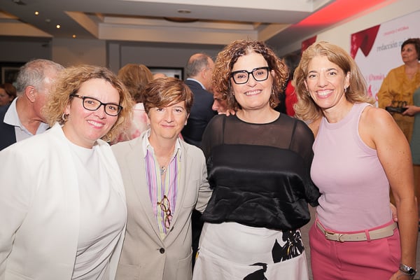 Almudena Quintana, Mercedes Navío, Elena Fernández y Marta Marbán, portavoz del Partido Popular en la Comisión de Sanidad de Madrid.