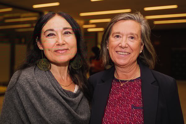 María José Salcedo, directora de calidad asistencial, e información de Adeslas; y Virginia Hacha, directora médica Nacional de Cigna.