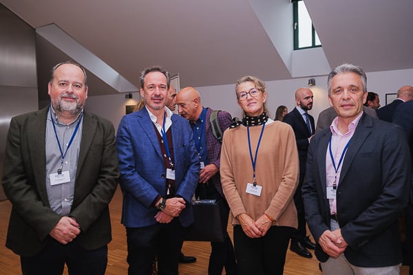 José Rincón, Ángel Pelluz, director de Delegación Norte de Air Liquide; Paloma Casado, directora gerente del Hospital de Sureste Madrid; y Conrado Ruiz, director de Dirección Comercial Zona Centro de Air Liquide.