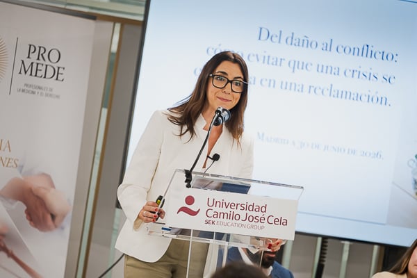 Priscila Giraldo, comunicadora experta en programas de Comunicación y Disculpa del Error en Medicina.