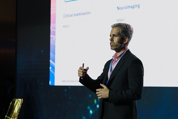 Enric Monreal, neurólogo y especialista en esclerosis múltiple del Hospital Universitario Ramón y Cajal.