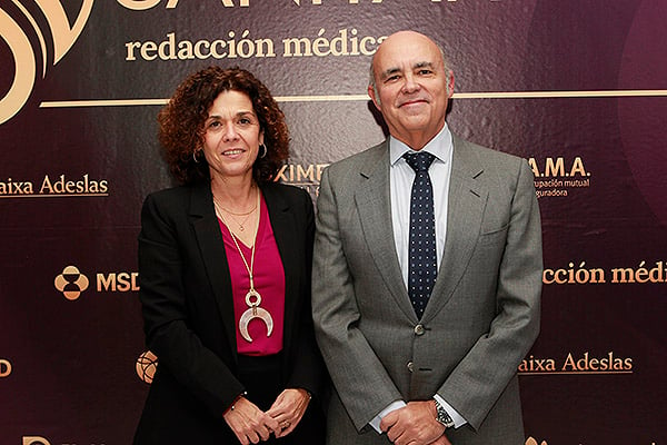 Maite Becerra y Francisco Ferre, jefe del Servicio de Psiquiatría del Hospital Gregorio Marañón de Madrid. 