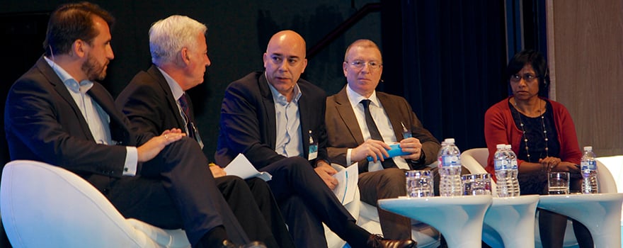 David González, responsable de Soluciones de Salud Basadas en Datos de Sanitas; Juan José Casado; Antonio Arraiza; Joaquín Dopazo,y Gracy Crane, Senior Real World Data Science de Roche.