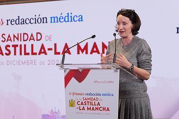 Sarah Christiaanse durante su discurso al inicio de la ceremonia. 