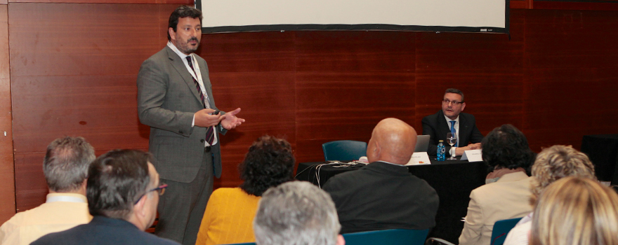 Un momento de la ponencia de Gustavo Gómez.