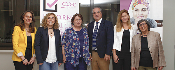 Ana López Casero, Cristina Pascual_Begola Barragón, Jesús Aguilar, Ana Dávila-Ponce, y Olga Donnay.