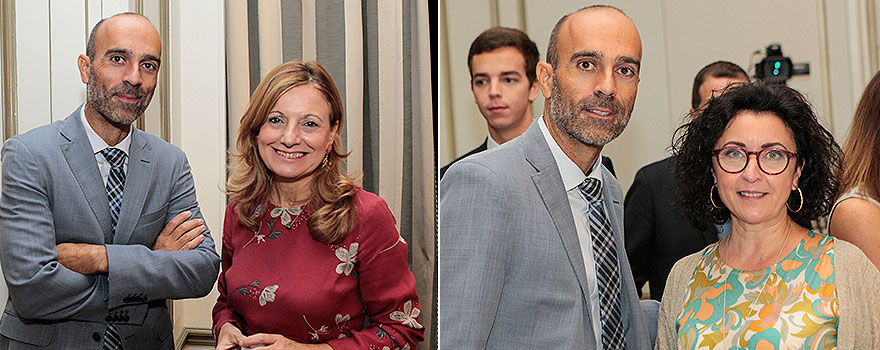 Ricardo López, director general de Sanitaria 2000, junto a la consejera andaluza Marina Álvarez, y a la izquierda con María Isabel Baena, viceconsejera de la Consejería de Salud de la Junta de Andalucía. 