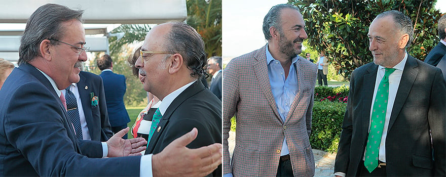 A la izquierda, Manuel Molina, exviceconsejero de Sanidad de la Comunidad de Madrid, saluda a Pedro Hidalgo. A la derecha, José María Pino con Julián Zabala, consejero delegado de Planner Media.