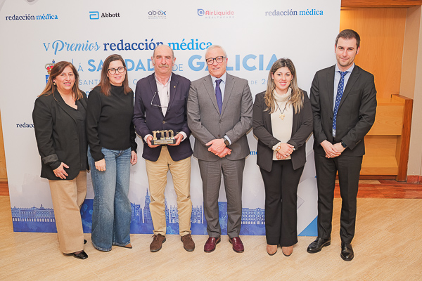 De Asanog: Verónica García, tesorera, Yenny Rodríguez, coordinadora de gestión y organización; Gonzalo Autran, presidente; Javier Puente; Susana Abelenda, vicepresidenta; y Francisco Represas.