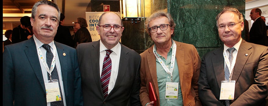 Vicente Matas, Vocal Nacional de Atención Primaria Urbana de la OMC; Carlos Moreno, director general de Ordenación de la OMC; José Luis Almudi Alegre, secretario general del Colegio Oficial de Médicos de Valladolid y Antonio Otero, presidente del Colegio Oficial de Médicos de Valladolid. 