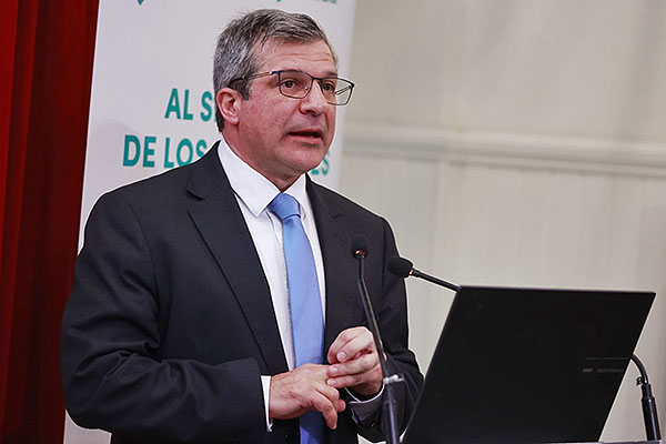 Miguel Ángel Calleja Hernández, jefe de Servicio Farmacia. Hospital Universitario Virgen Macarena. Expresidente de la Sociedad Española de Farmacia Hospitalaria (SEFH).