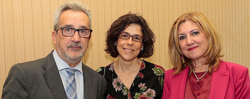 Javier García, Gemma González y Yolanda Gómez, delegados comerciales de Linde Healthcare. 