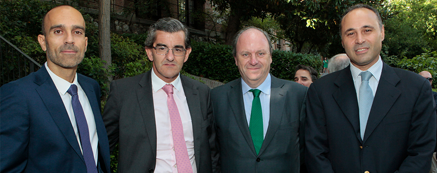 Ricardo López; Juan Abarca Cidón, presidente de HM Hospitales; Javier Godoy; y Ahmed Hababou, director general de Carburos Metálicos.