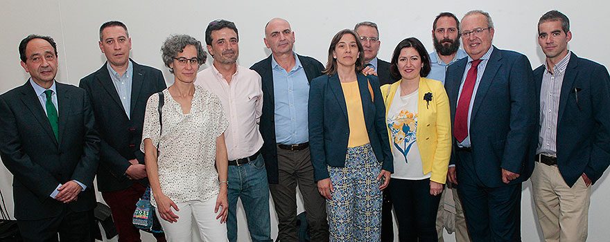 Mujer y amigos de Jon Gastelu-Iturri Bilbao. 