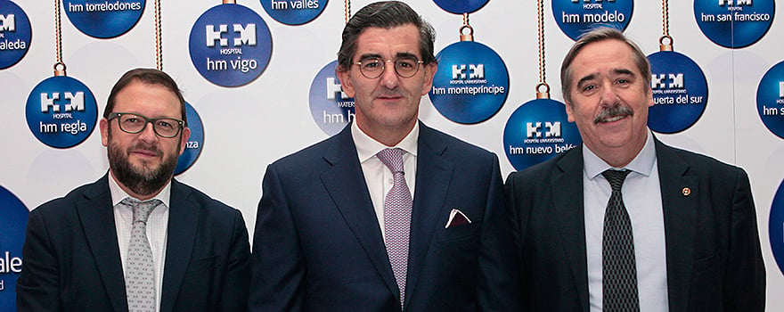 Rodrigo Martínez, director de Comunicación de HM Hospitales; Juan Abarca Cidón; Fernando Mugarza, director de Desarrollo Corporativo del IDIS. 