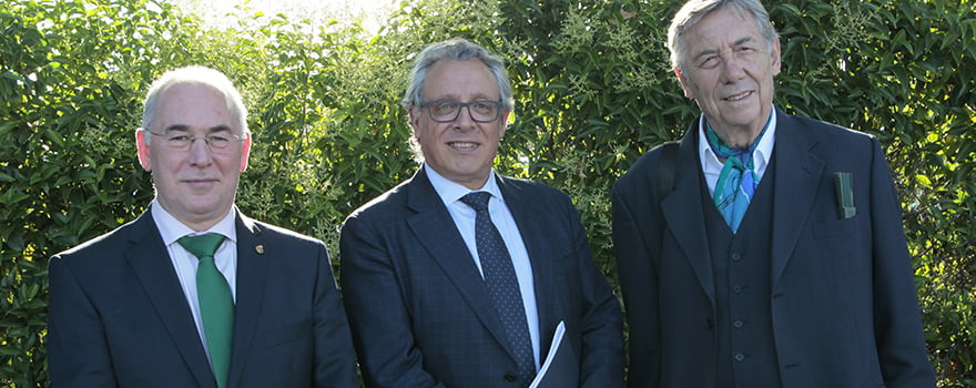 Francisco Miralles, secretario general de CESM; Tomás Toranzo, presidente de CESM; y Patricio Martínez, presidente de honor de CESM.