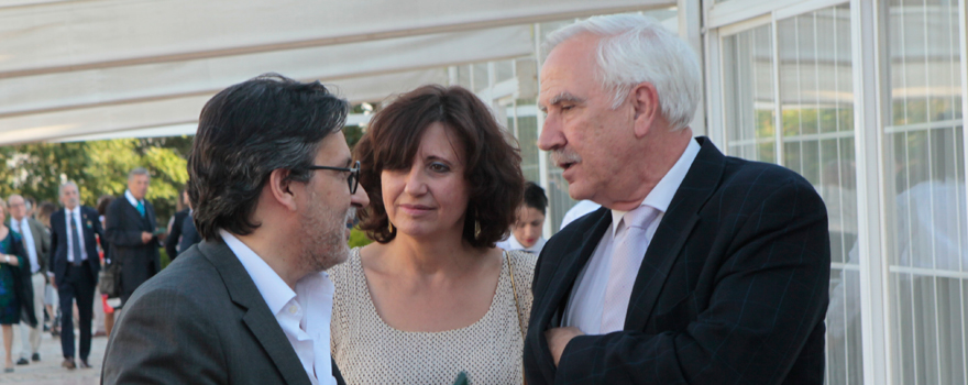 Julio Mayol, director médico del Hospital Clínico San Carlos, María José Calvo y Antonio Alemany.