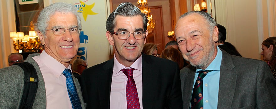 José Manuel Freire, portavoz de Sanidad del PSOE en la Asamblea de Madrid; Juan Abarca Cidón y José María Pino.