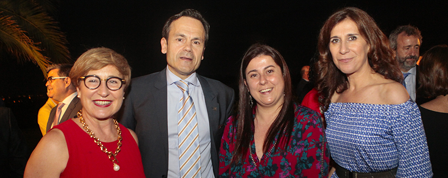 María Teresa Marín Rubio, directora general de Planificación, Ordenación e Inspección Sanitaria de la Consejería de Sanidad de Castilla-La Mancha;  Andrés Paz-Ares, director general de Salud Pública de la Consejería de Galicia; María Jesús Piñeiro, directora de Recursos Económicas del Sergas; y Margarita Prado, directora general de Recursos Humanos del Sergas.