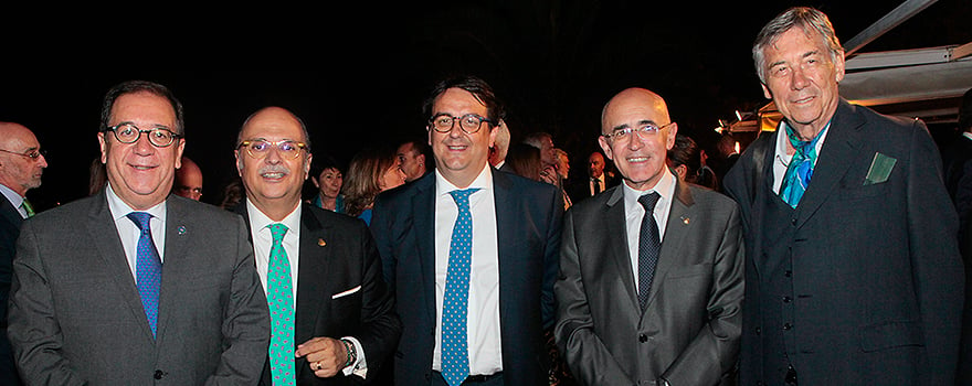 Cecilio Venegas, presidente del Colegio de Farmacéuticos de Badajoz; Pedro Hidalgo; José María Vergeles; Carlos Arjona y Patricio Martínez.