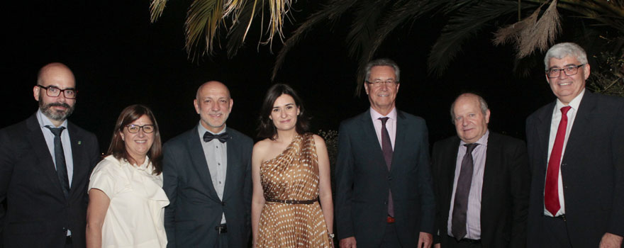 Íñigo Cortázar; Regina Leal; Rodrigo Gutiérrez, Carmen Montón, Ricardo Campos, Carlos Fernando Macia de Castro y Justo Herrera.