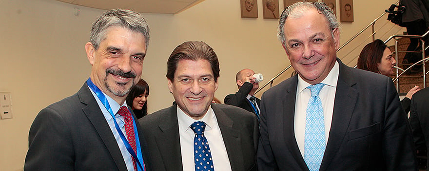 Jaume Pey, director general de Anefp, y Raúl Díaz-Varela y Ángel Luis Rodríguez de la Cuerda, ambos de Aeseg. 