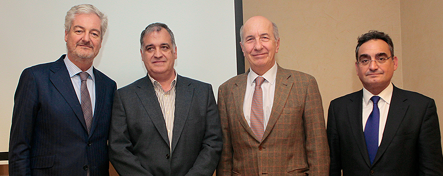 Antón Herreros, director general de Fuinsa, junto a Albert Morell, Alfredo Carrato y José Luis Trillo.