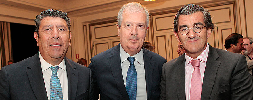 Manuel Vilches; Luis Mayero y Juan Abarca Cidón, presidente de HM Hospitales.