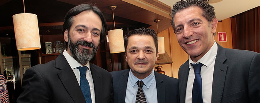 Héctor Castro, presidente del Colegio de Farmacéuticos de A Coruña; Isidro Núñez, e Iñaki Ortega.