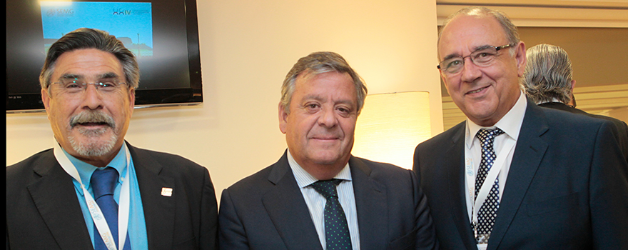 Llisterri, Ancochea y Juan José Rodríguez Sendín, expresidente de la OMC. 