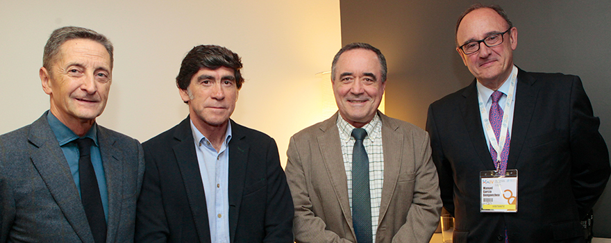 Alberto Capelastegui, vicepresidente de Separ, Andoni Arcelay, director de Asistencia Sanitaria de Osakidetza, Ignacio Zabaleta y Manuel García Bengoechea.