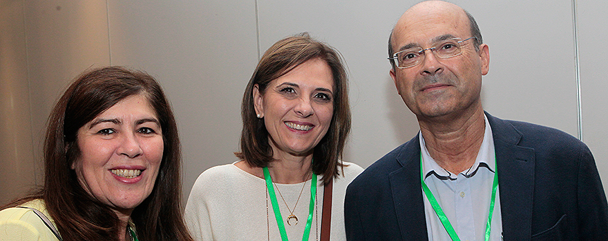 Isabel Vigueras y María Teresa Herranz, del Hospital Morales Messeguer de Murcia; junto con Albert Selva, del Hospital Vall d'Hebron.