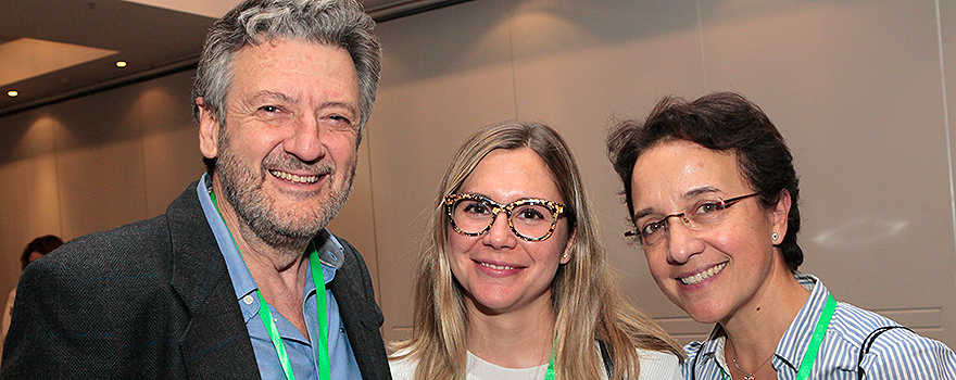 Norberto Ortego, del Hospital San Cecilio de Granada; Cristina Esteve, del Hospital Mutua Terrasa; y Mónica Rodríguez, del Hospital Vall d'Hebron.