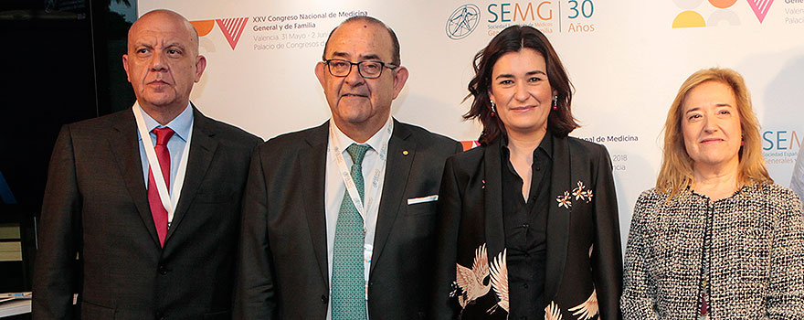 José Miguel Valero, junto a Antonio Fernández-Pro, Carmen Montón y Asunción Iturralde.