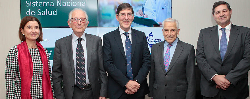 María Teresa Martínez-Rosa, directora general de Planificación, Investigación, Farmacia y Atención al Ciudadano de Murcia; Alfredo Milazzo; Manuel Villegas; Miguel Carrero y Joaquín Estévez, presidente de Sedisa.  