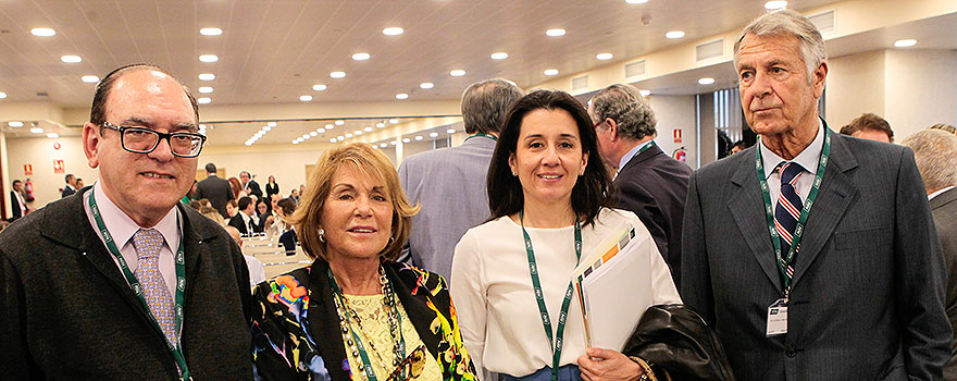  Francisco Cecilio Arévalo, Carmen Rodríguez; Cristina García,directora general de PSN; y Vicente de la Pedraja.