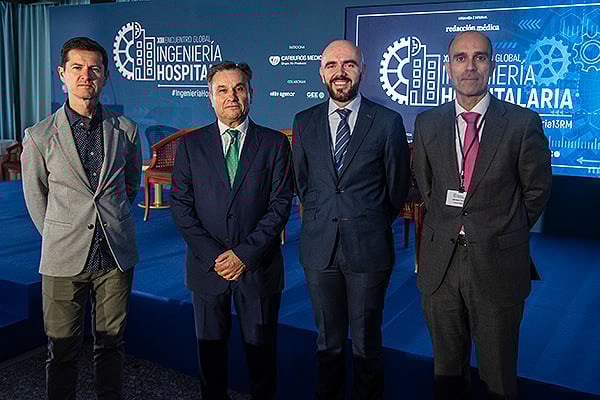 Óscar López, director de Redacción Médica;José Luis López González; Álvaro Muñoz; y Ricardo López.