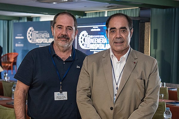 Juan Carlos Guijarro, asesor de la Asociación Española de Ingeniería Hospitalaria - AEIH   y Francisco Javier Guijarro, secretario genera de la AEIH.