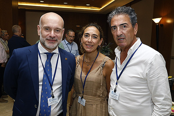 Luis Mosquera, María del Carmen Rodríguez y Miguel Ángel Ortiz.